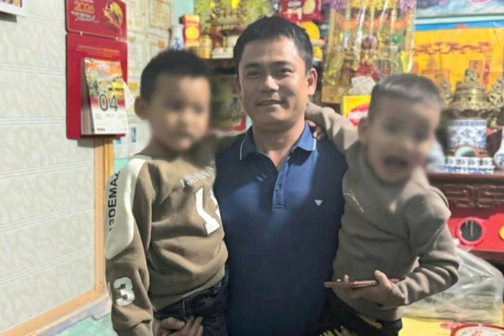 Khen thưởng Đại úy Công an dũng cảm cứu 2 cháu nhỏ khỏi đuối nước