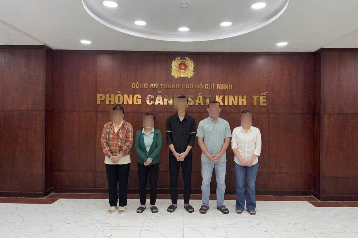 Vén màn “công xưởng kem trộn” giữa lòng thành phố