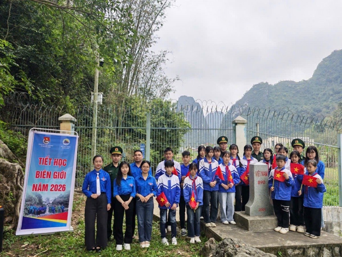 don-bien-phong-quang-long.jpg