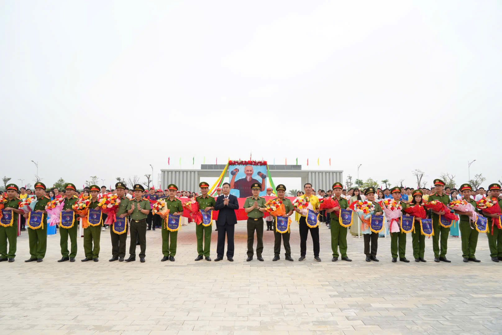 anh-6-dai-hoi.jpg
