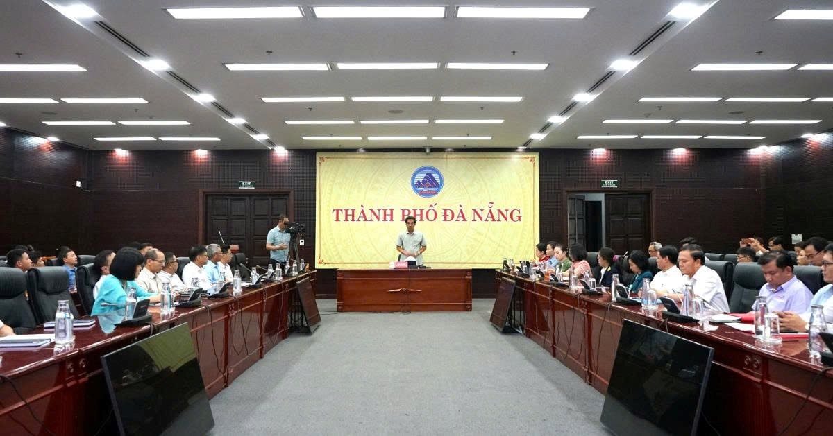 25-3-xang-dau9.jpg