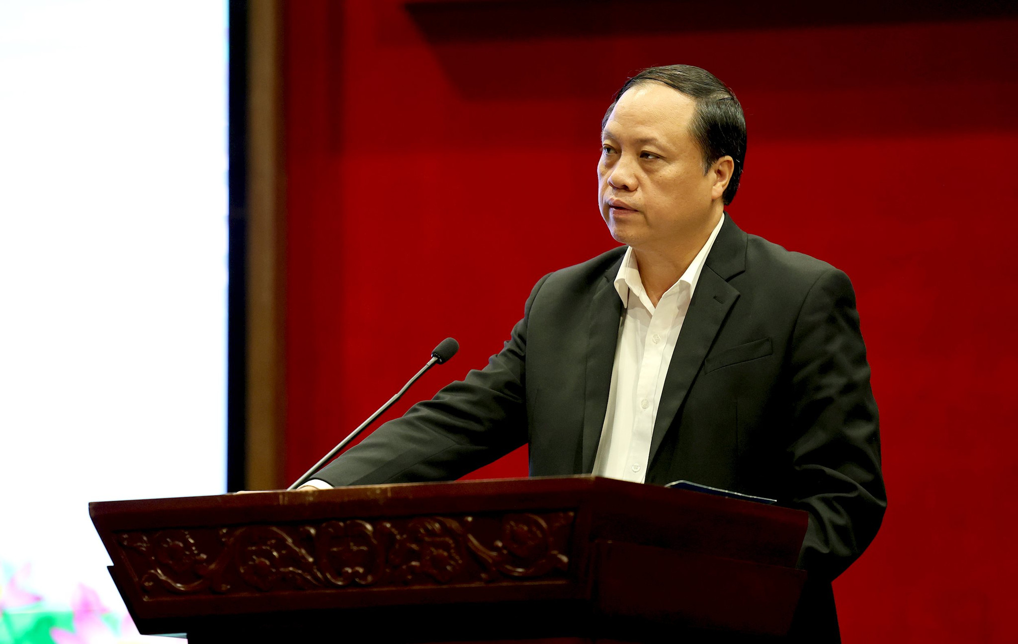 tap-huan-doi-ngoai3.jpg