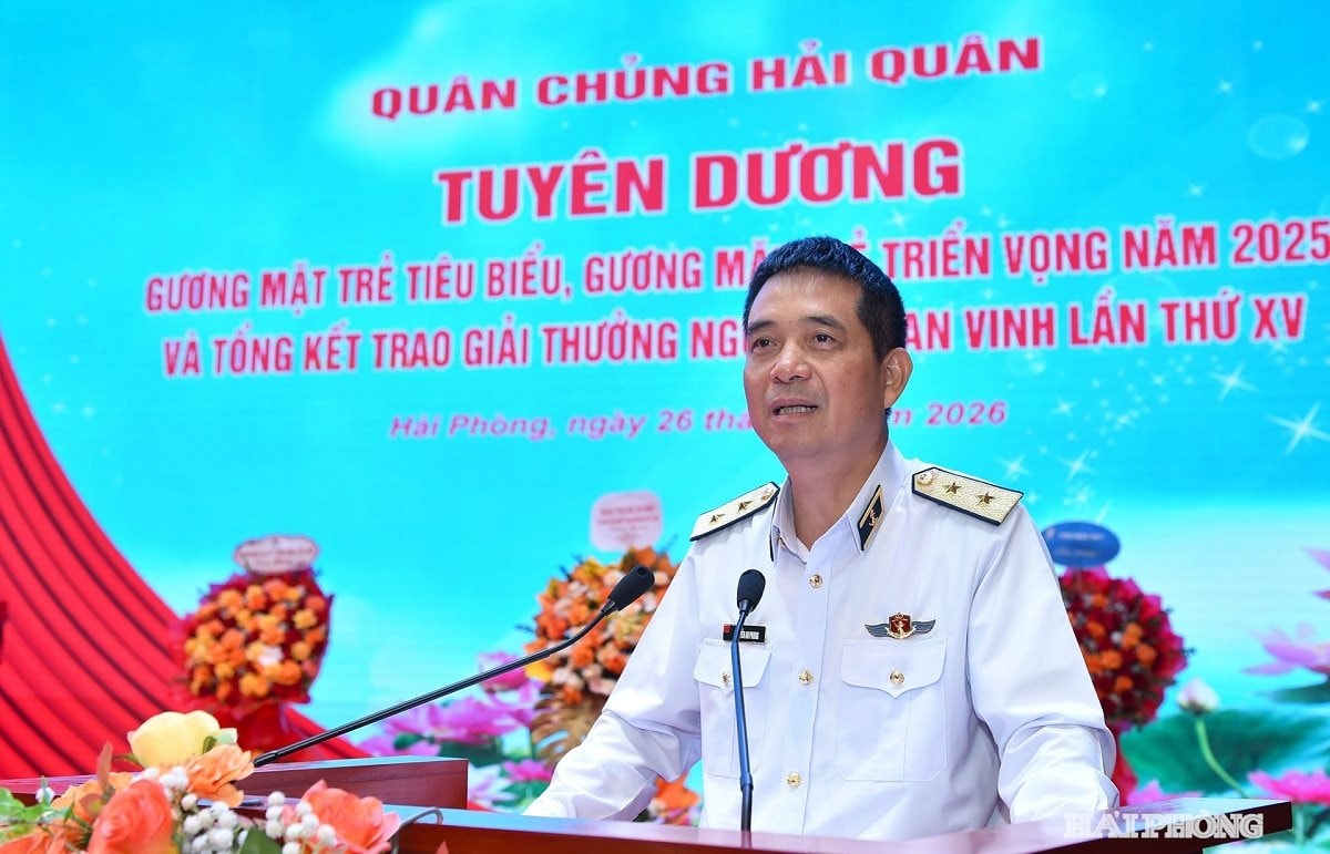 chinh-uy-hai-quan.jpg