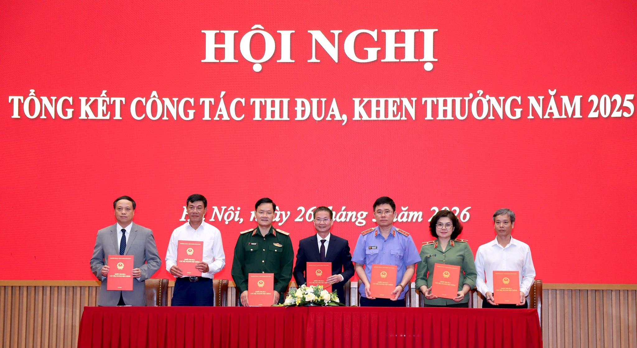 khi-thi-dua-noi-chinh-10-.jpg