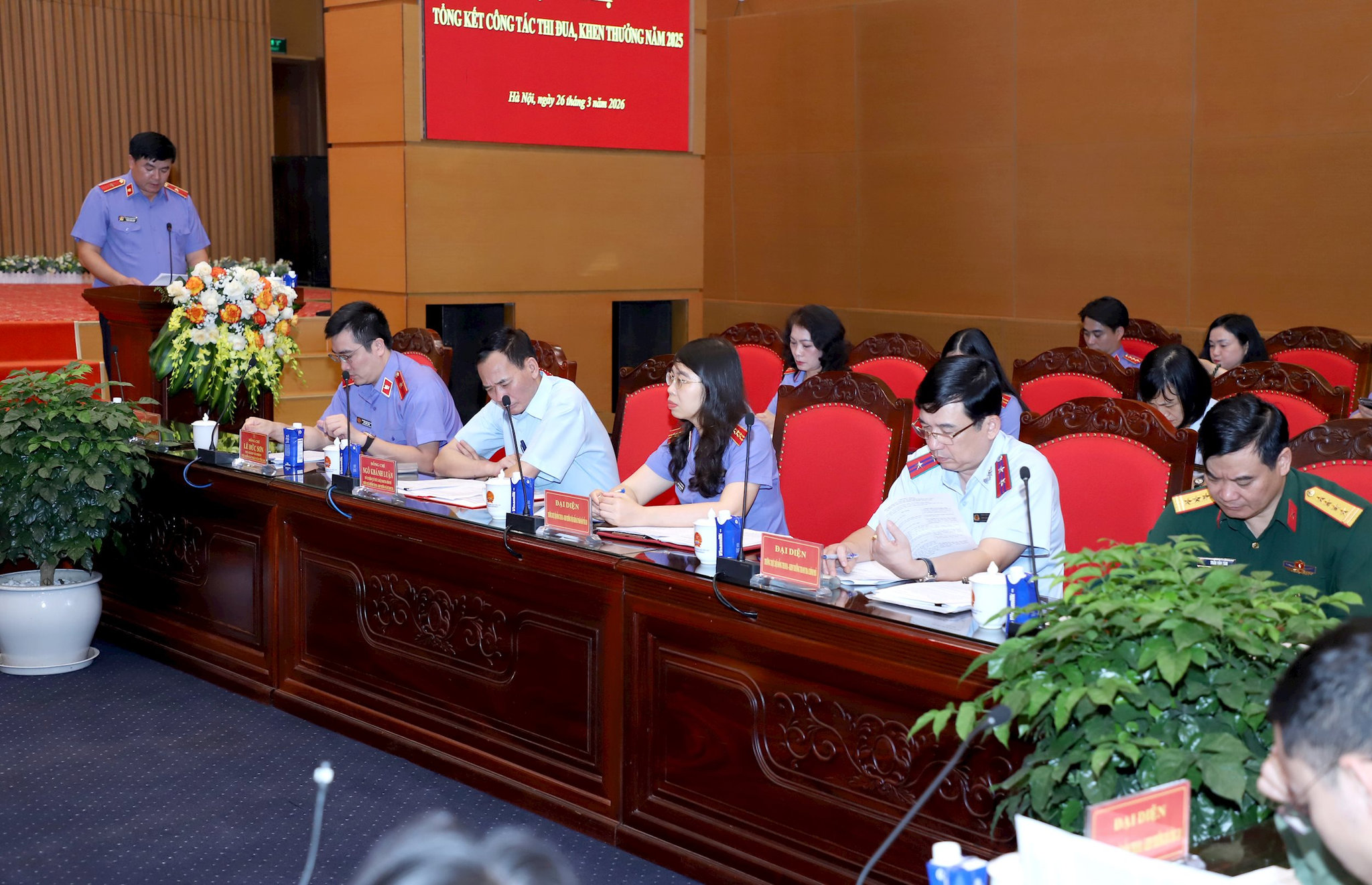 khi-thi-dua-noi-chinh-4-.jpg