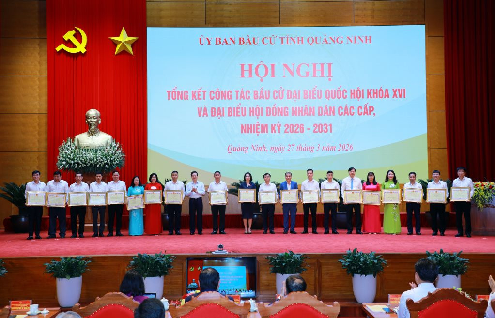 dong-chi-vu-quyet-tien.jpeg