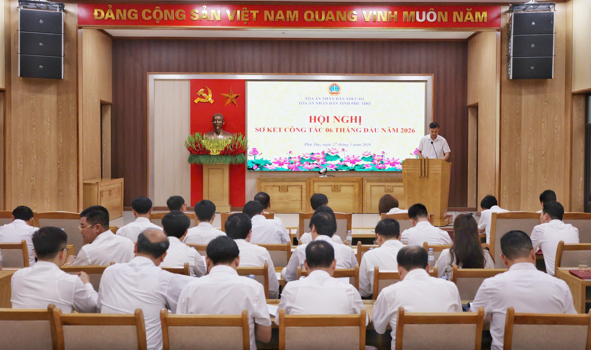 toan-canh.jpg
