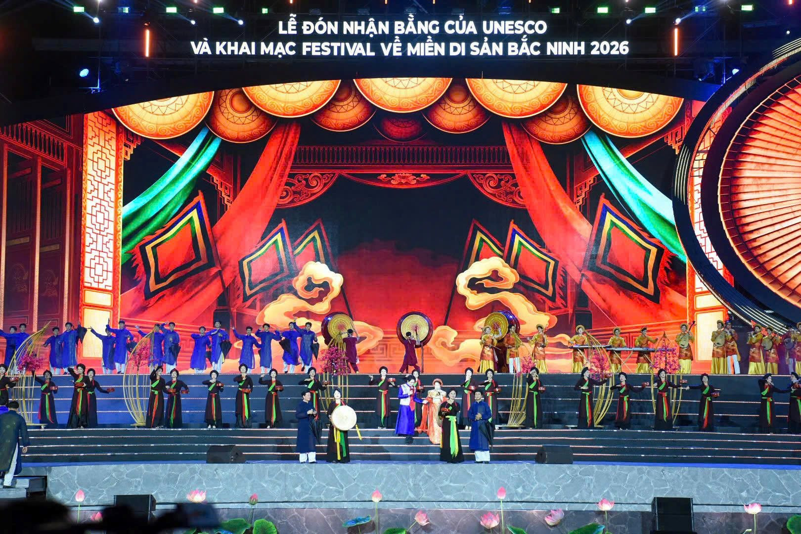 van-nghe.jpg