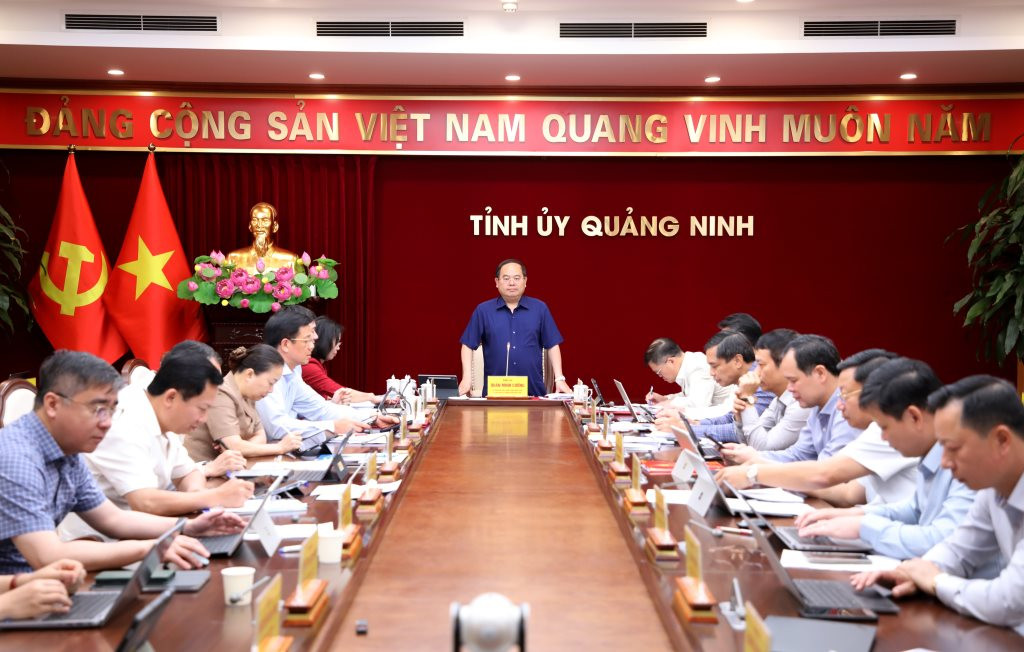 1-hoi-nghi-ban-thuong-vu.jpeg