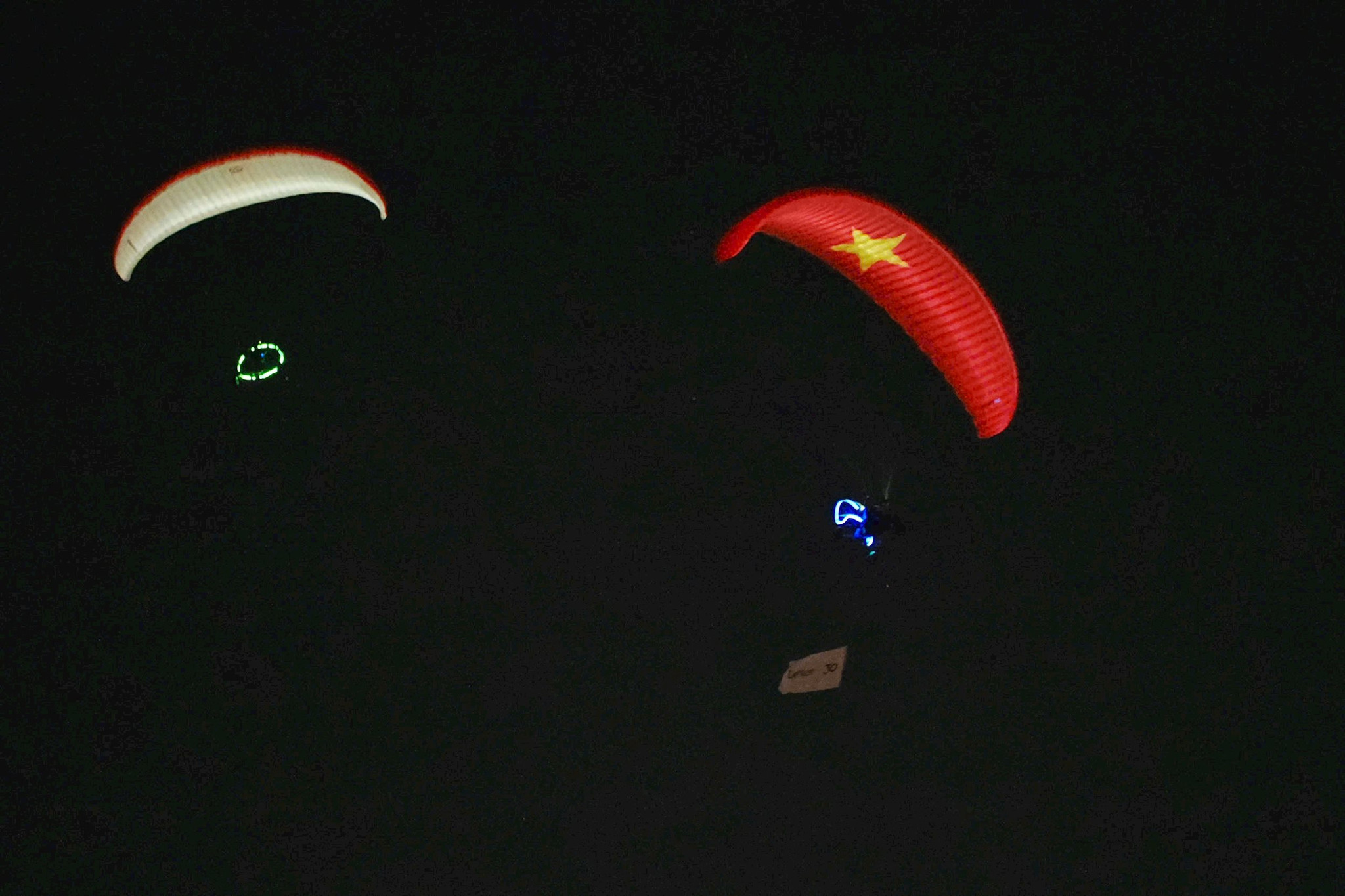 z7667942454059_4933344666185d817f5aabf5ed3e7f0d.jpg