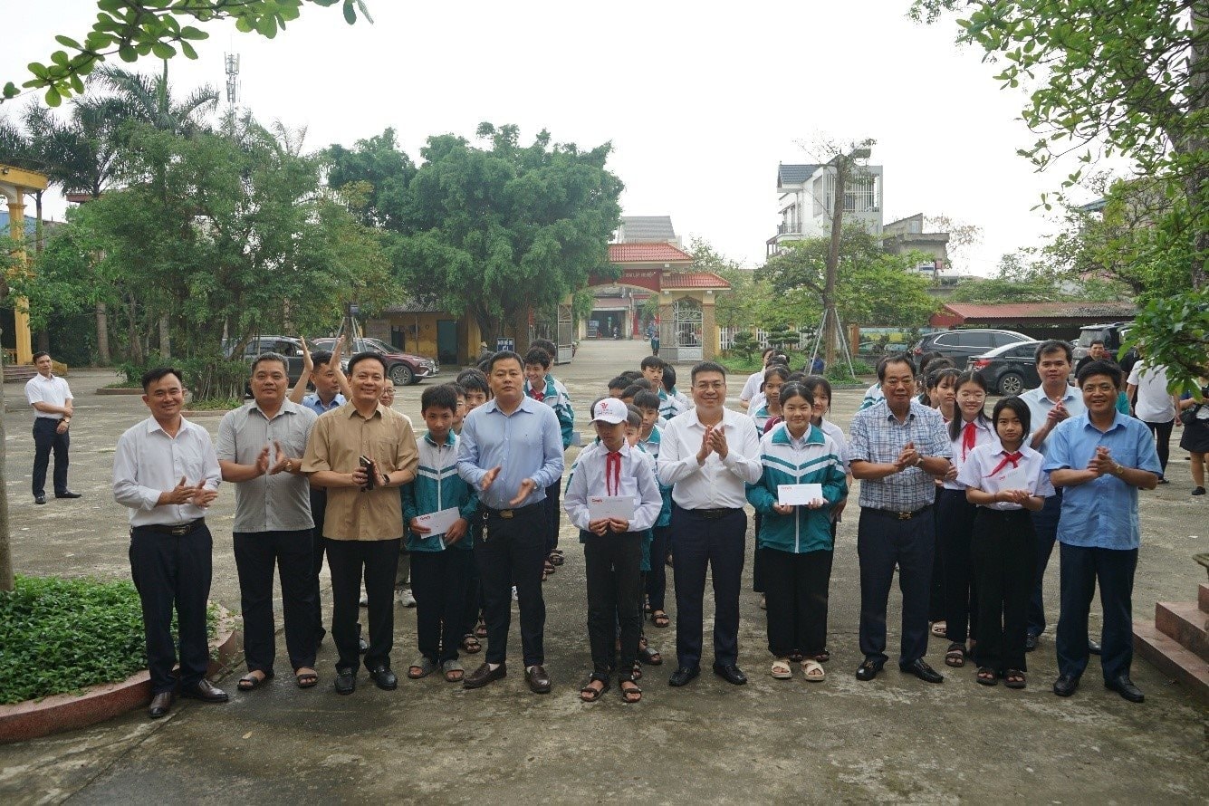 tu-thien4.jpg