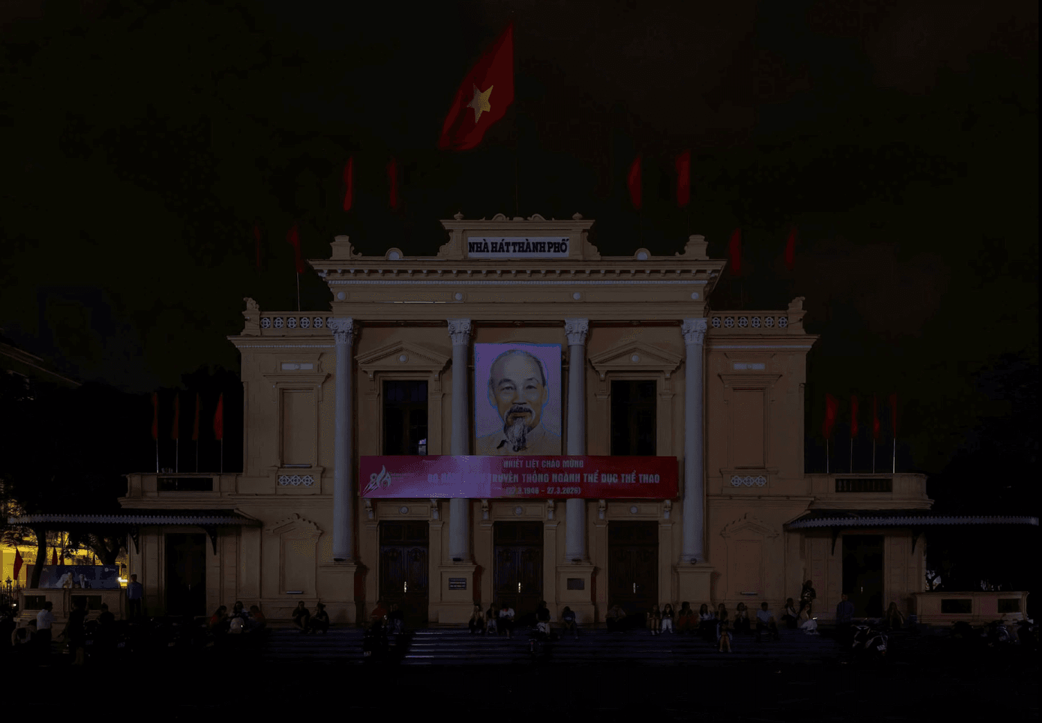 tiet-kiem-dien.png