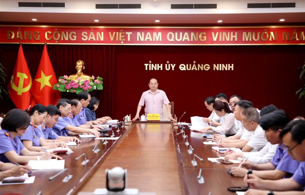 1-dong-chi-quan-minh-cuong.jpeg
