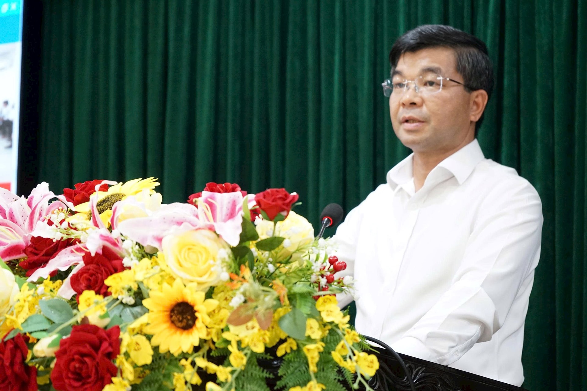 1-4-tatp-hoi-nghi10.jpg