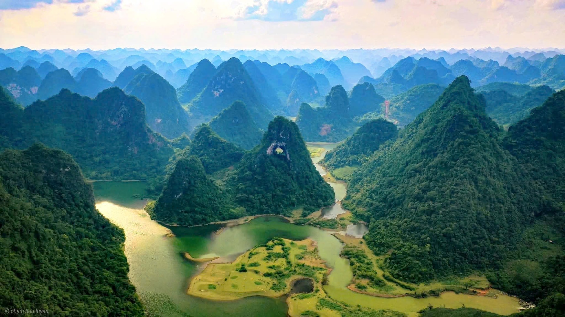e5c30ce3-35cb-4338-9e61-e29472965c7f.jpg