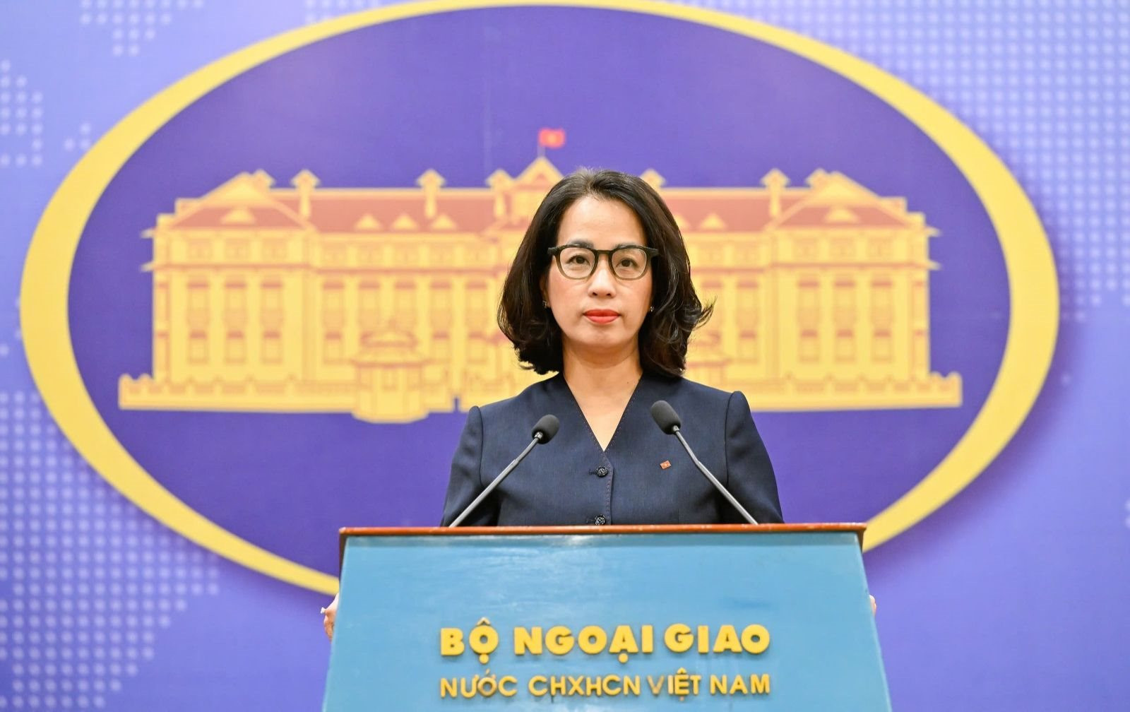 nguoi-phat-ngon-pham-thu-hang-newest.jpg