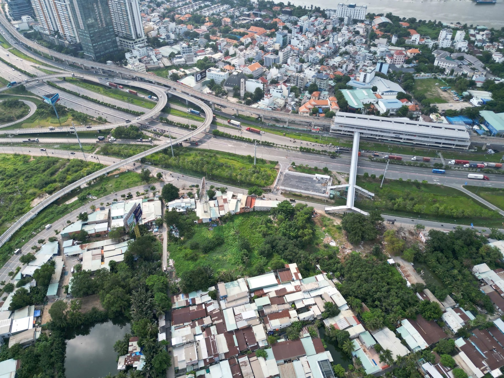 FDI vào TP.HCM tăng vọt, bất chấp biến động toàn cầu