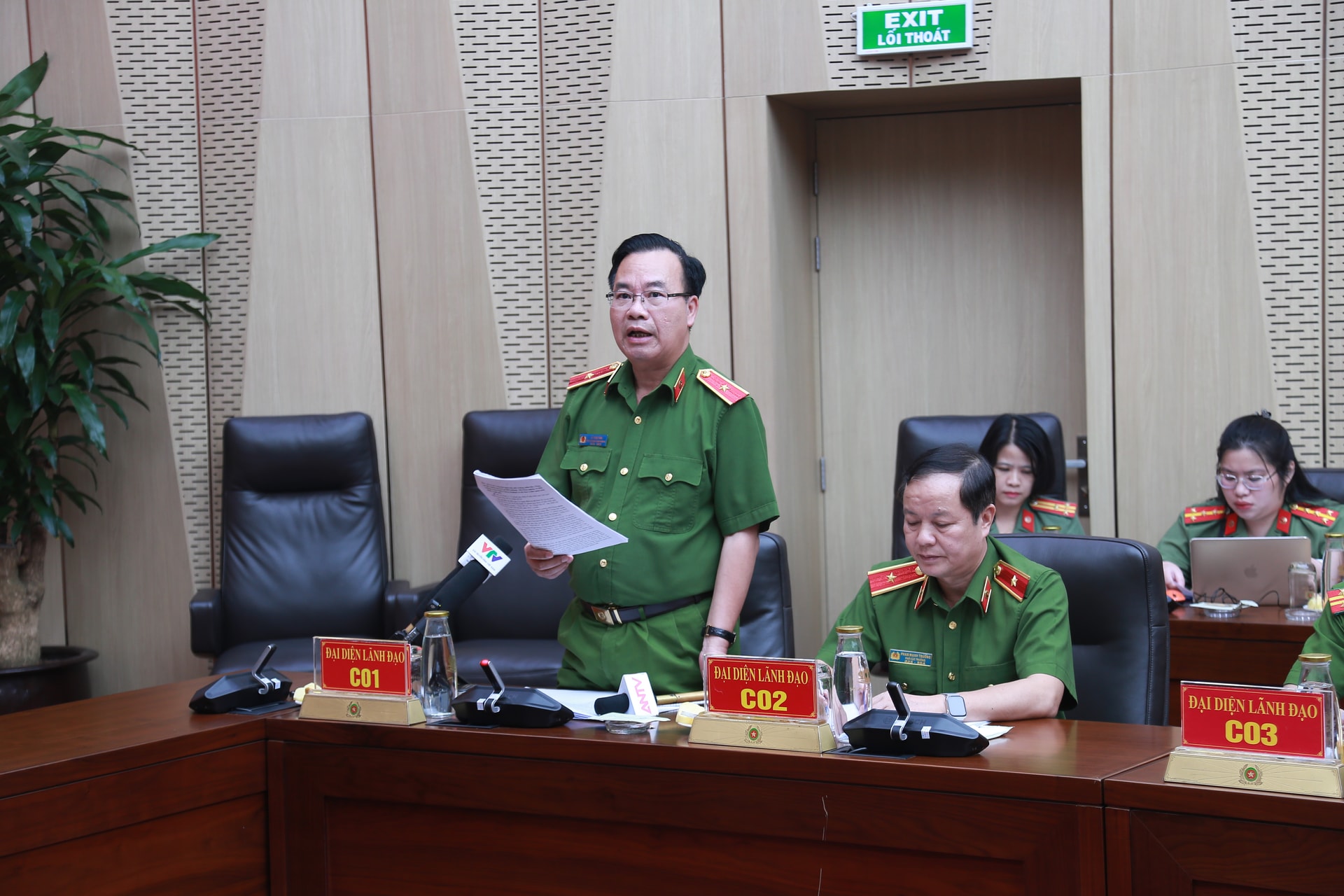 Vì sao nguyên Cục trưởng Hoàng Văn Thức bị khởi tố?