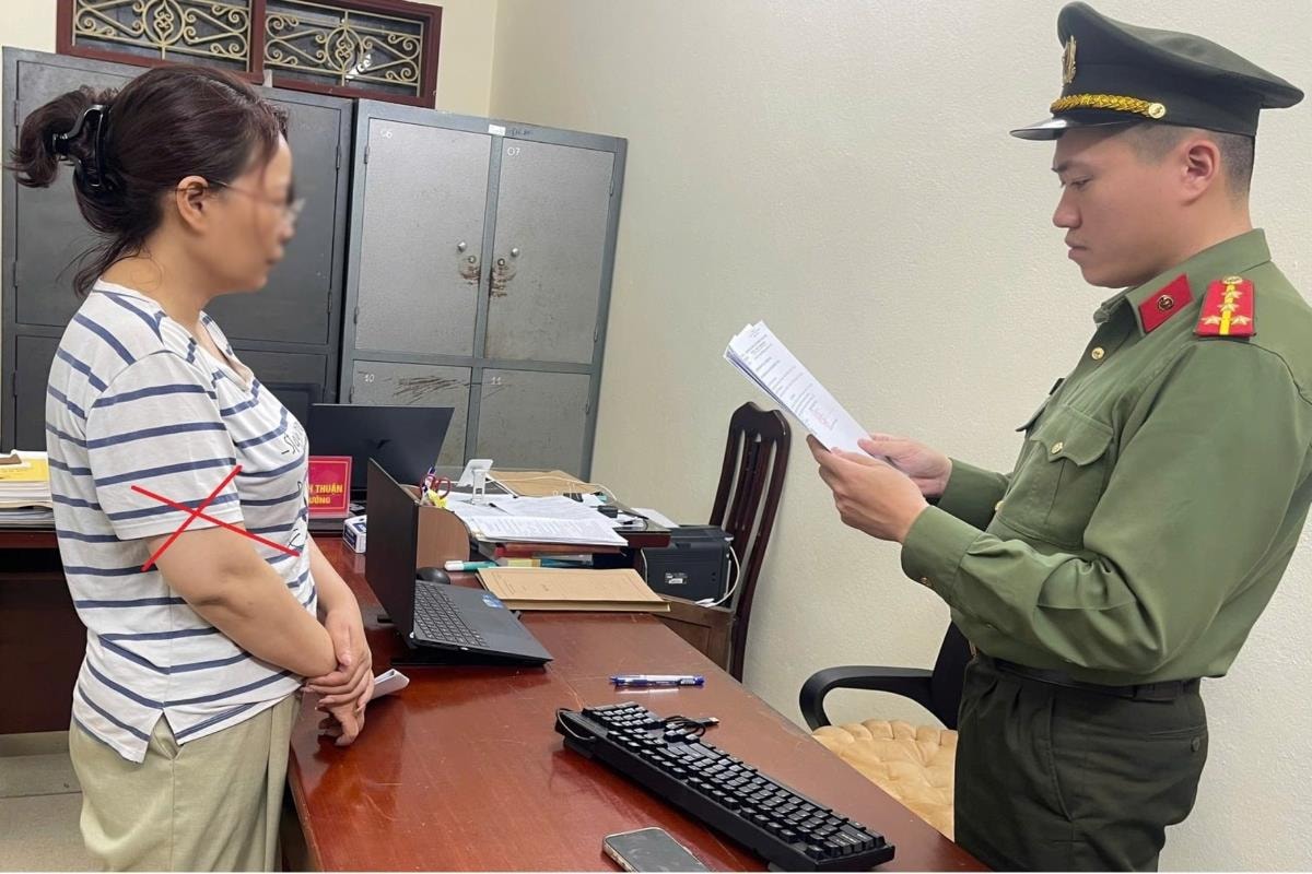 Giả danh nam giới để lừa tình, chiếm đoạt hơn 1 tỷ đồng