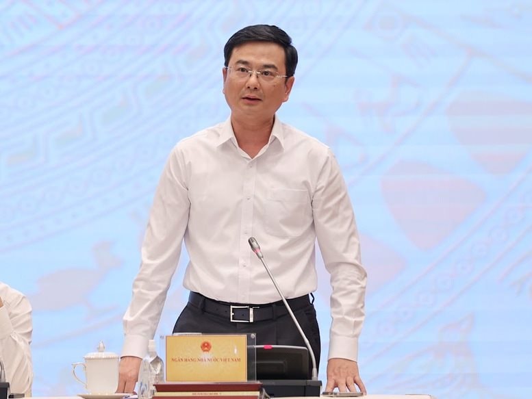 lai-suat-ngan-hang.jpg