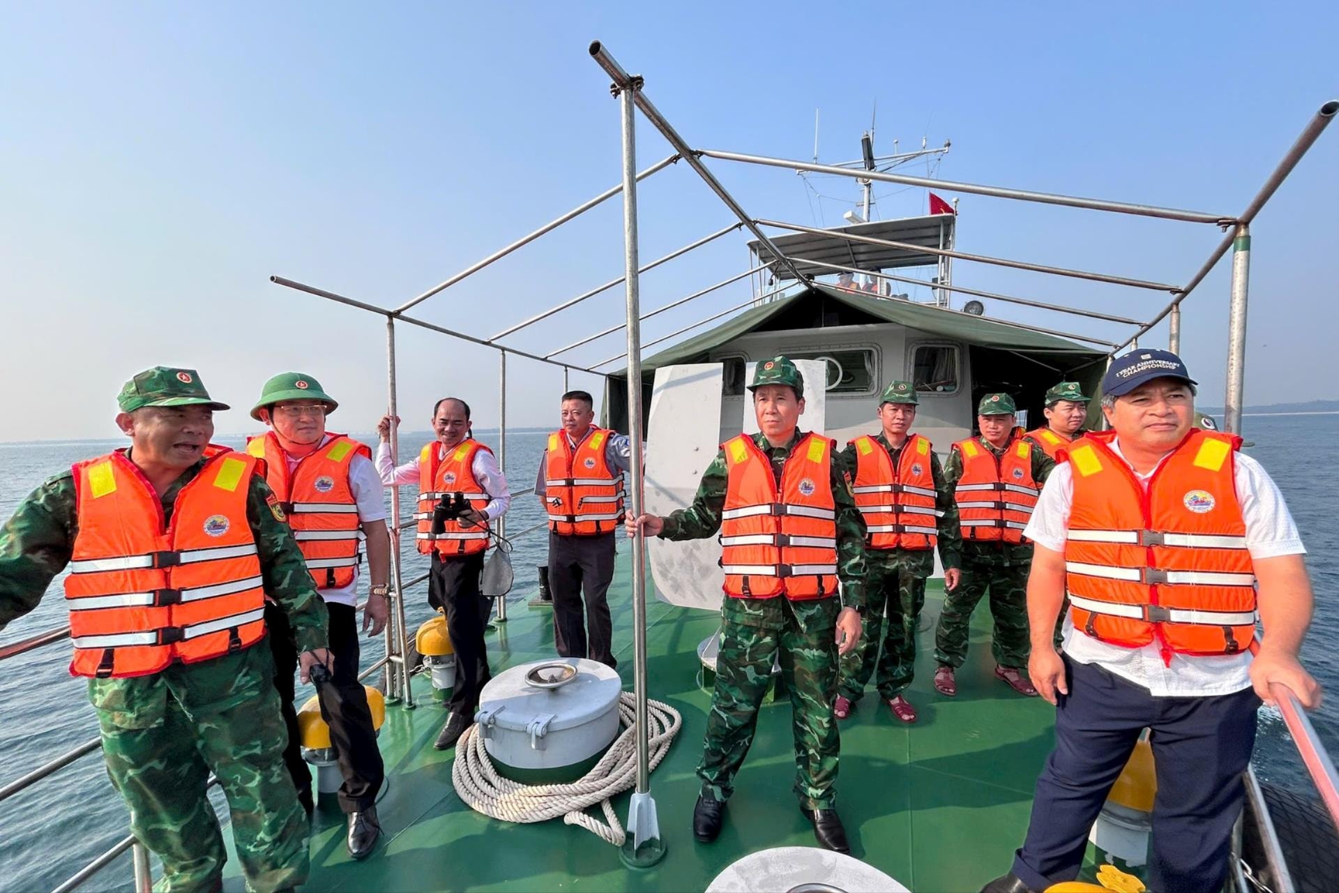 Biên phòng Huế tuần tra vùng biển, quyết liệt chống vi phạm IUU