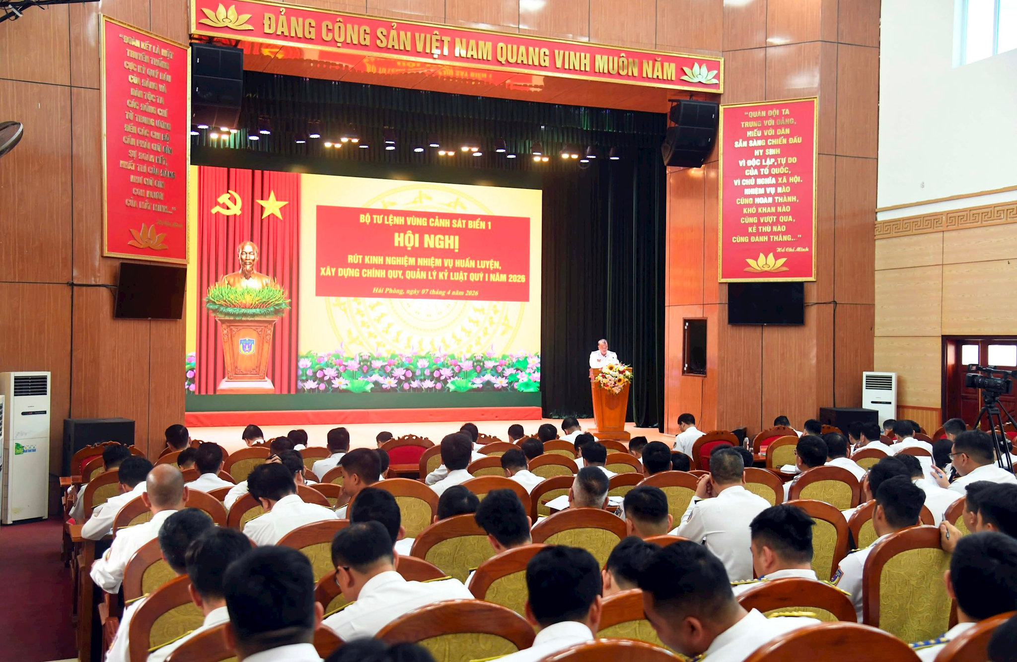 vung-canh-sat-bien-1.jpg