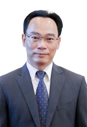 Hoàng Minh Sơn