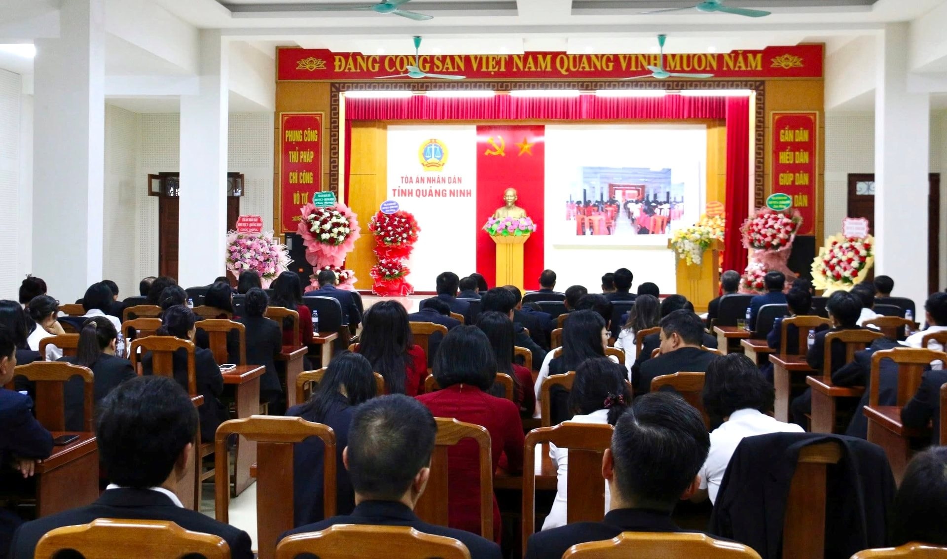 Kết quả công tác 6 tháng đầu năm 2026 của TAND tỉnh Quảng Ninh