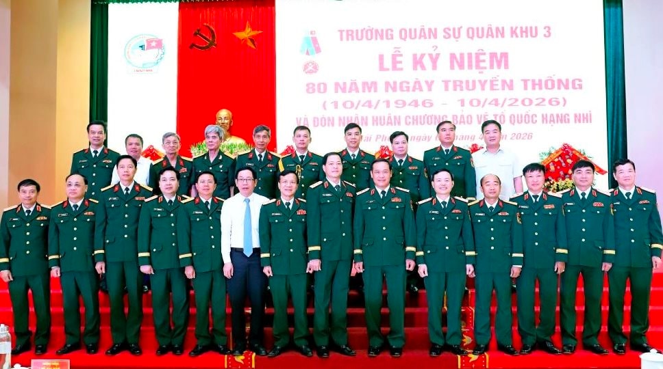 quan-khu-3.jpg