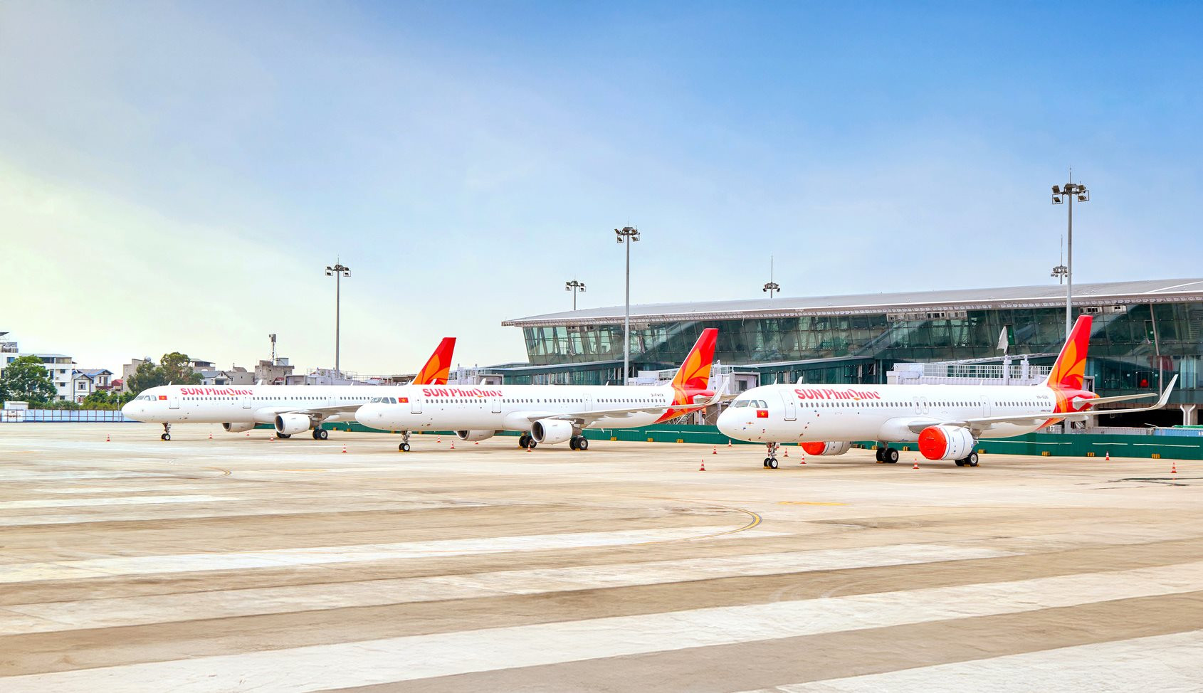 tau-bay-sun-phuquoc-airways.jpeg