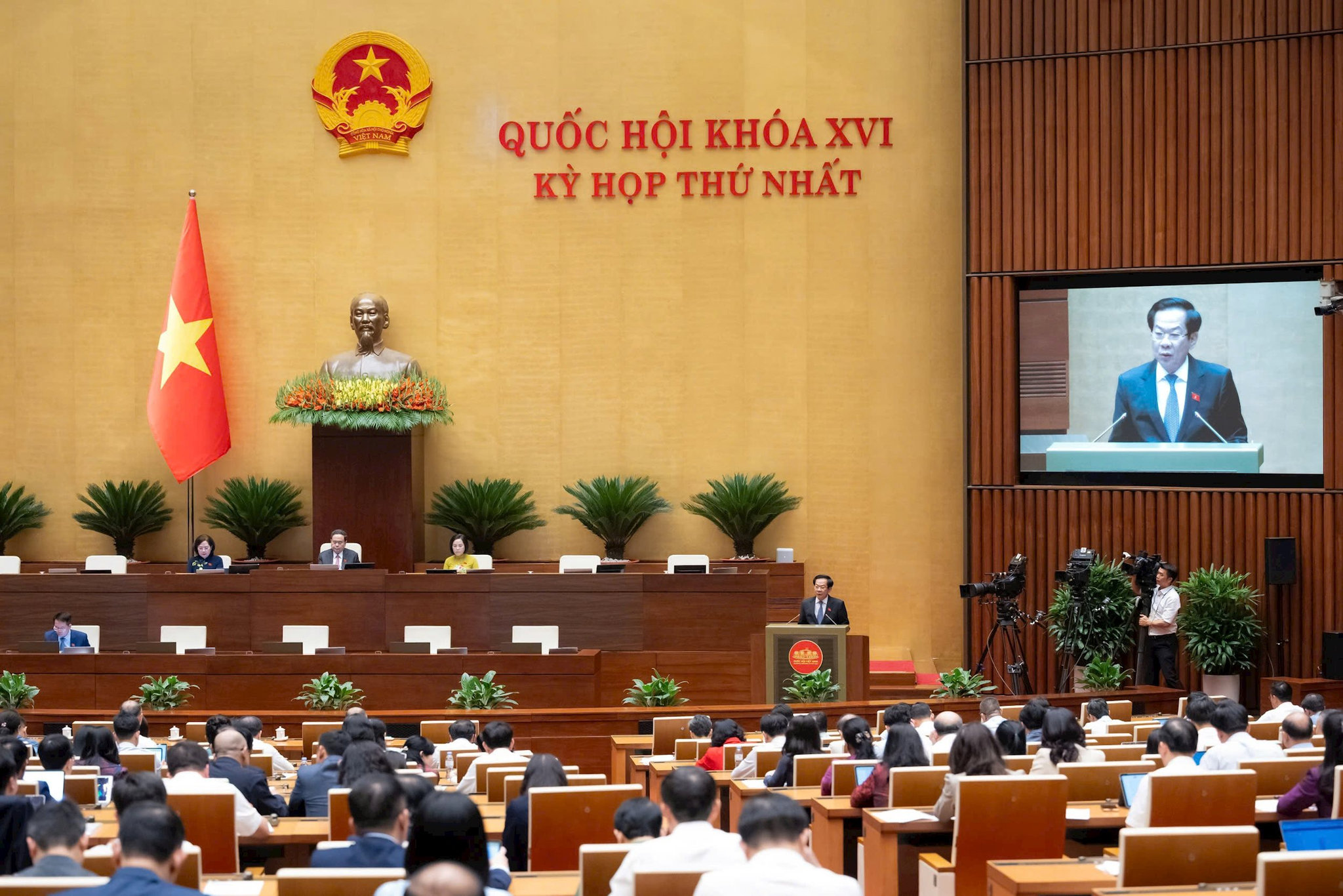 toan-canh-qh1.jpg