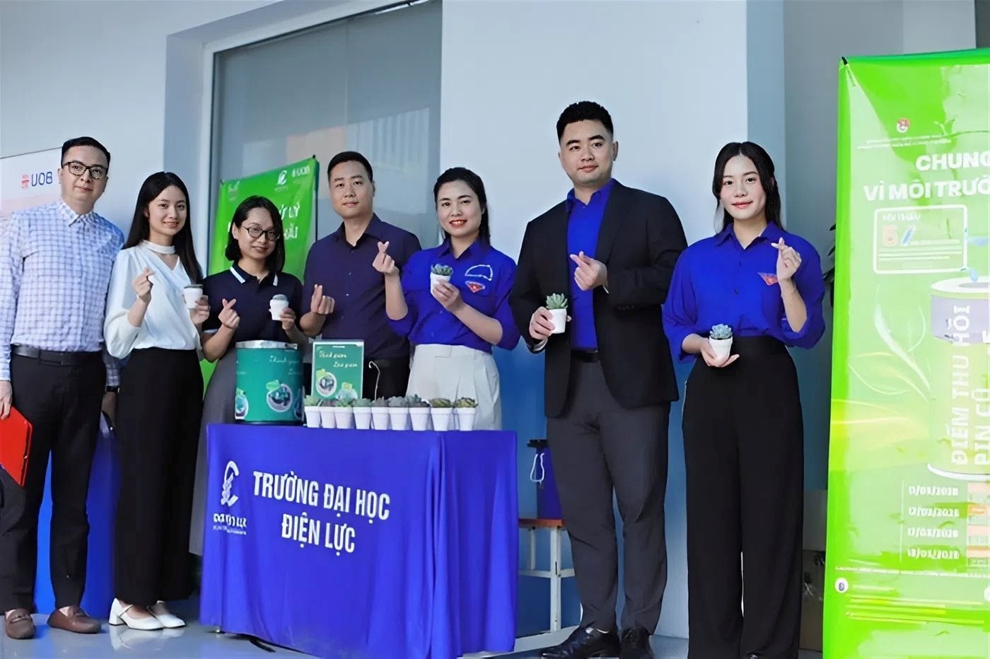 tuoi-tre-truong-dai-hoc-dien-luc-lan-toa-thong-diep-song-xanh-epu5.jpg