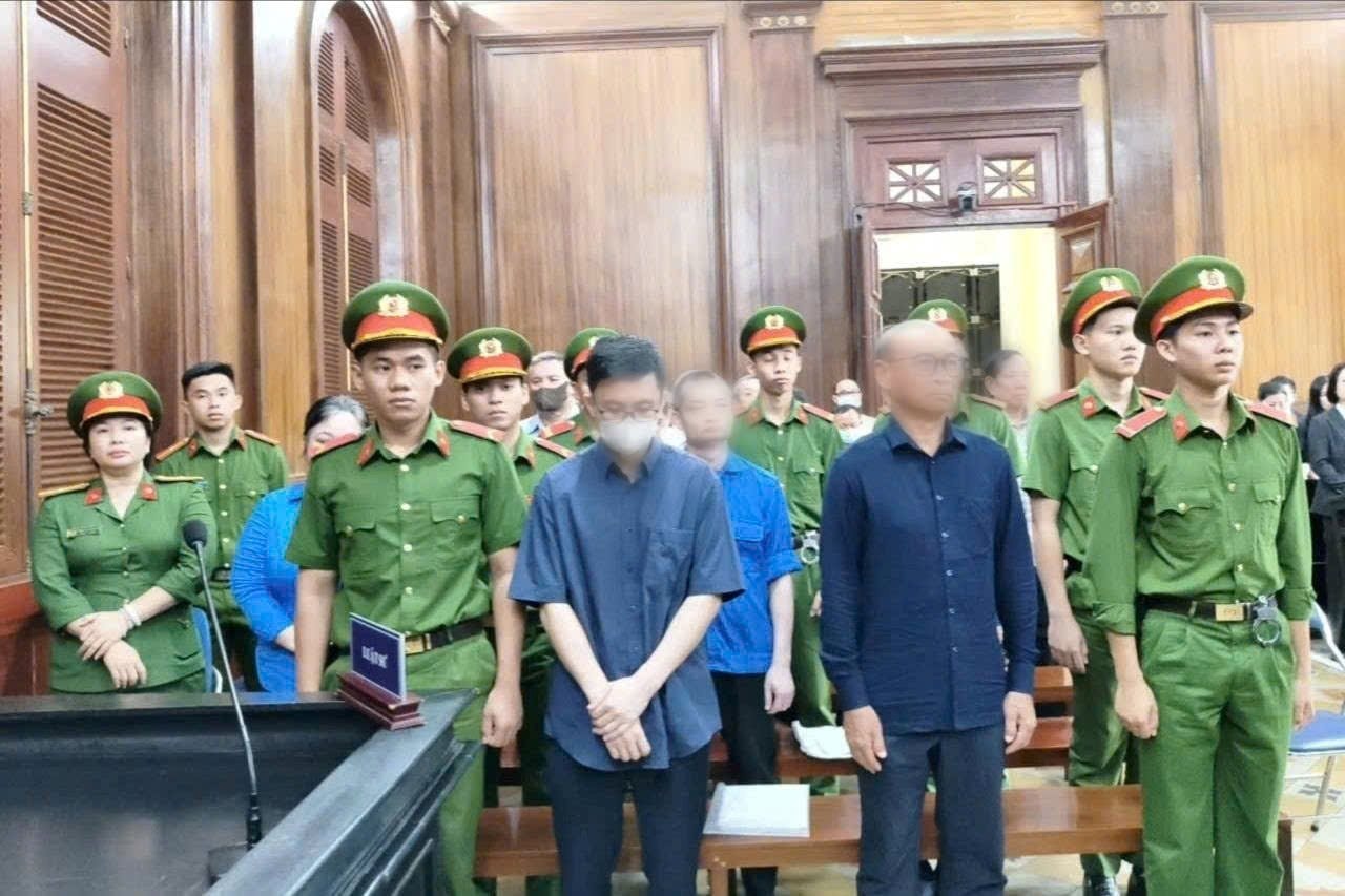 Cựu Phó Chủ tịch UBND TP.HCM bị đề nghị 30 - 36 tháng tù treo