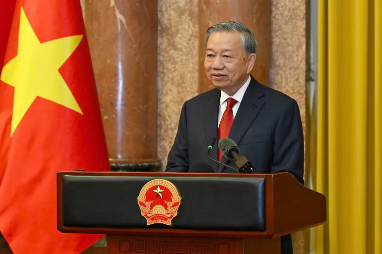 Tổng Bí thư, Chủ tịch nước Tô Lâm phát biểu tại Lễ bàn giao (Ảnh: THỦY NGUYÊN) z7707542029895-e60eb6f92f8e0596d1565962f989f25e.jpg