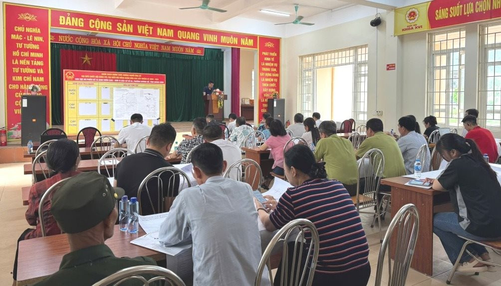 2-phuong-hoanh-bo-.jpeg