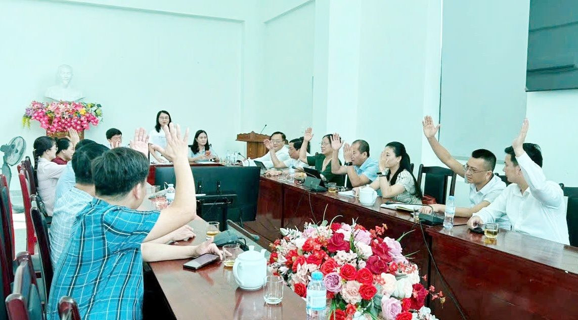 ta-tinh-02.jpg