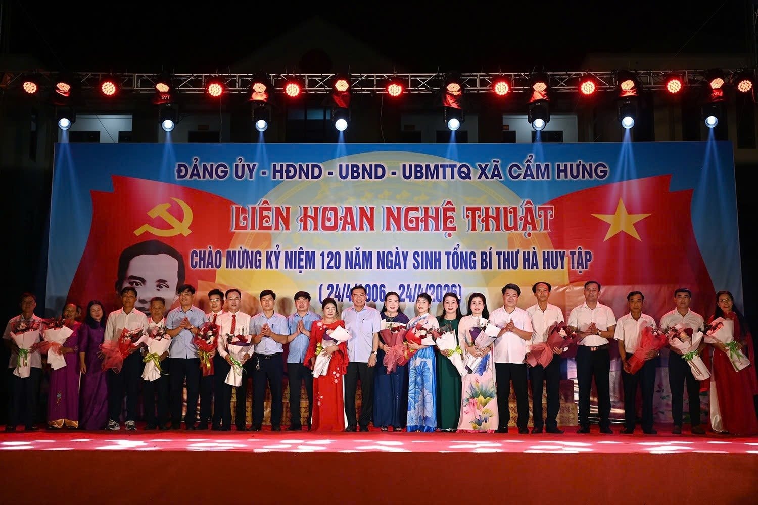 ha_huy_tap_2.jpg