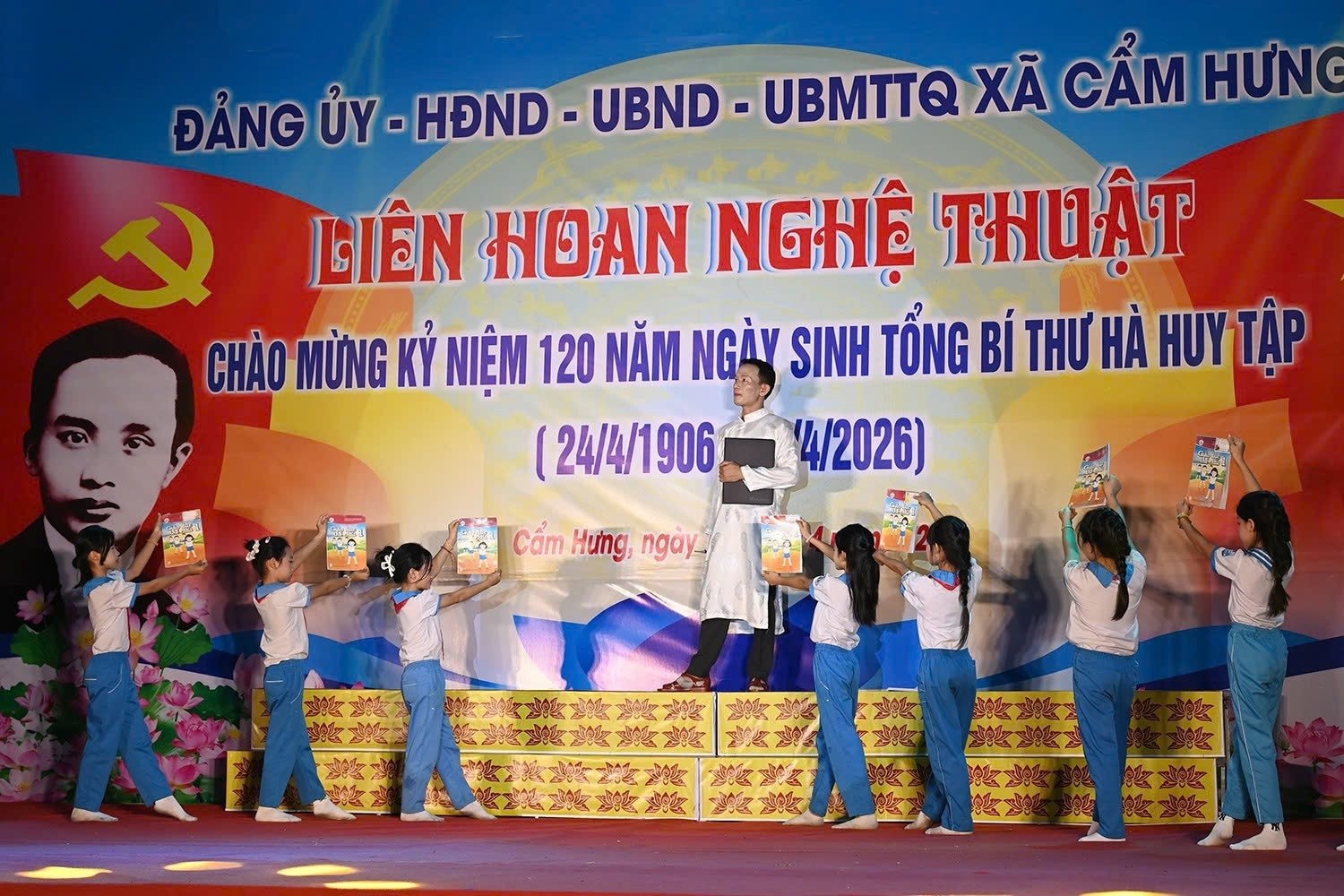 ha_huy_tap_4jpg.jpg
