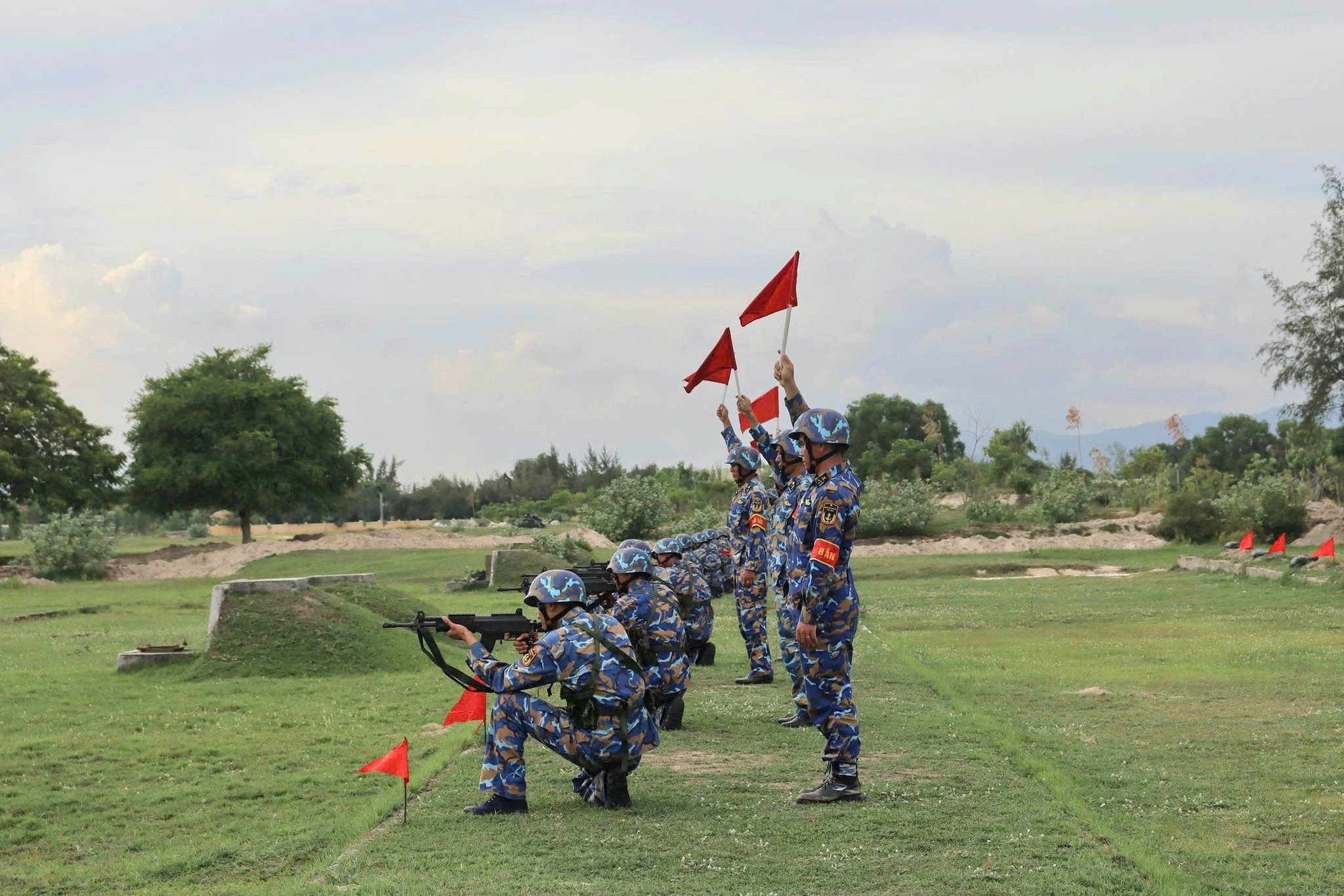 a4.-huan-luyen-ban-sung-stv-380.jpg