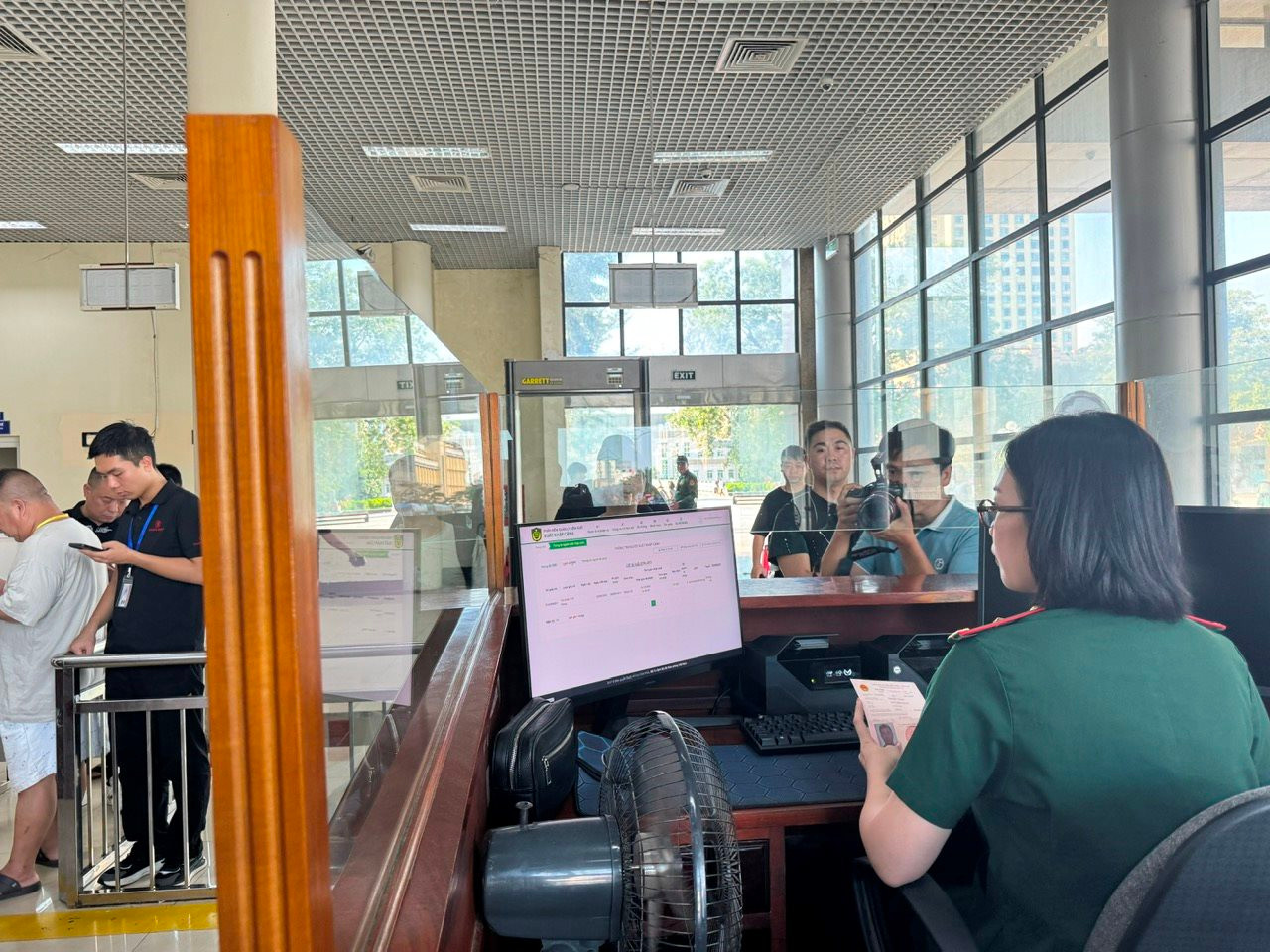 hoanh-mo.jpg