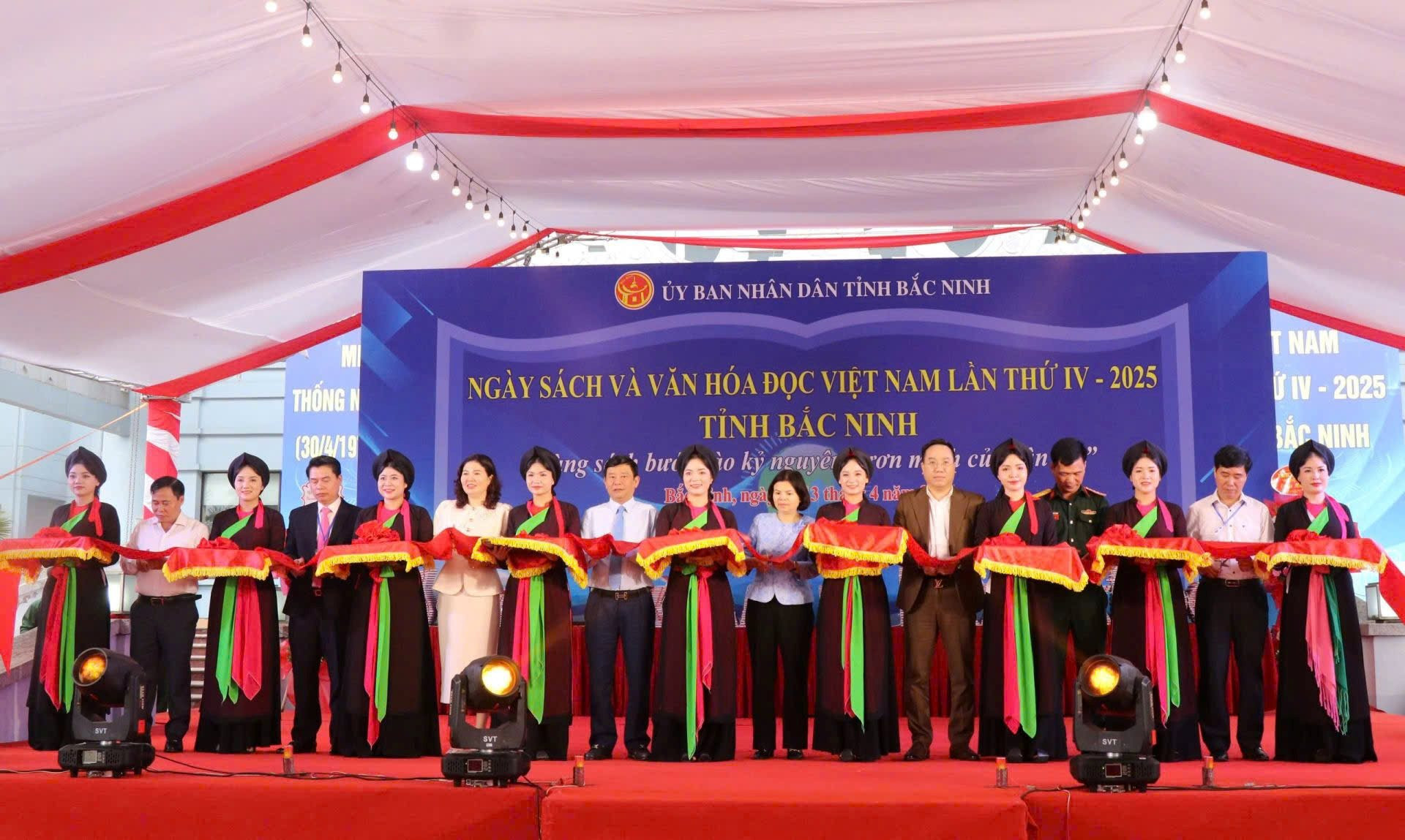 ngay-hoi-sach-4.jpg