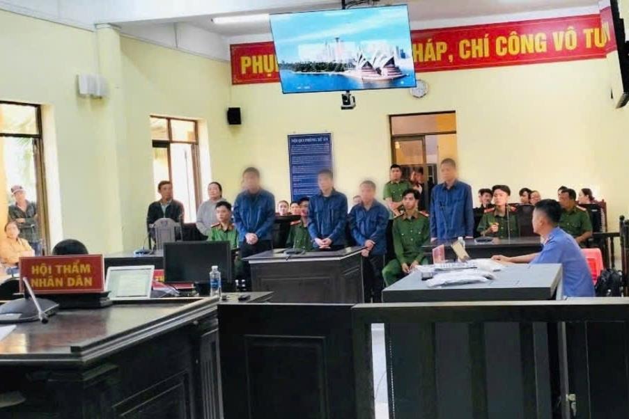 4 bị cáo lĩnh hơn 30 năm tù vì ma túy