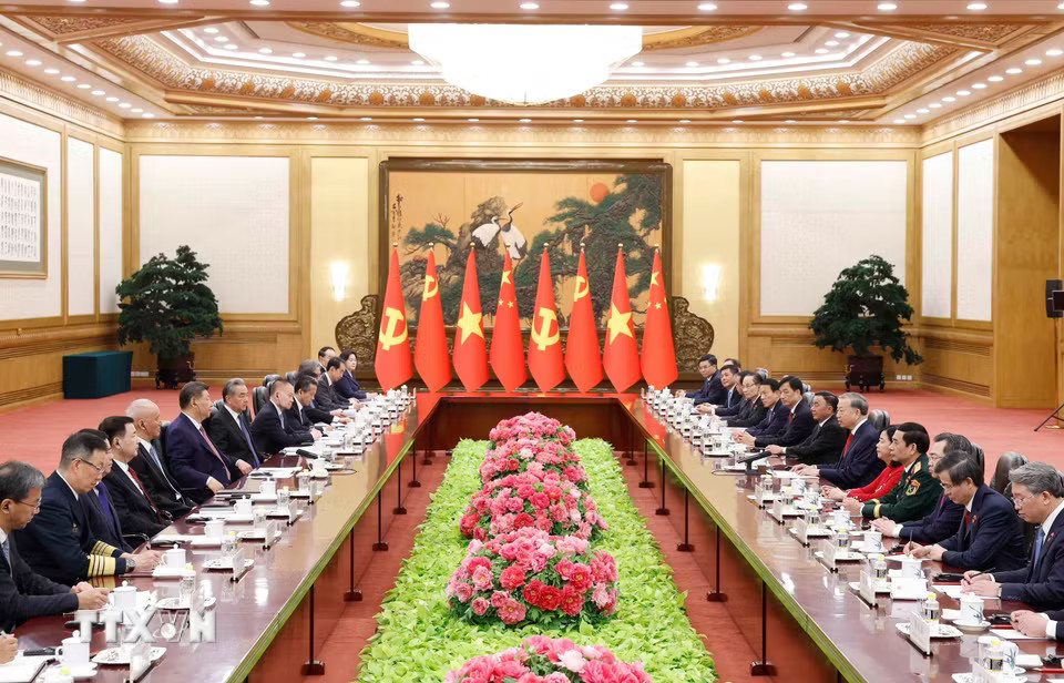 Tổng Bí thư, Chủ tịch nước Tô Lâm hội đàm với Tổng Bí thư, Chủ tịch Trung Quốc Tập Cận Bình- Ảnh 2. Tổng Bí thư, Chủ tịch nước Tô Lâm hội đàm với Tổng Bí thư, Chủ tịch Trung Quốc Tập Cận Bình- Ảnh 2.
