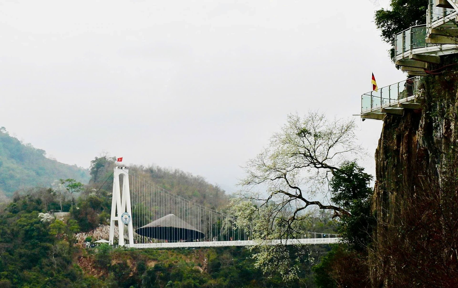 moc-chau-bia.jpg