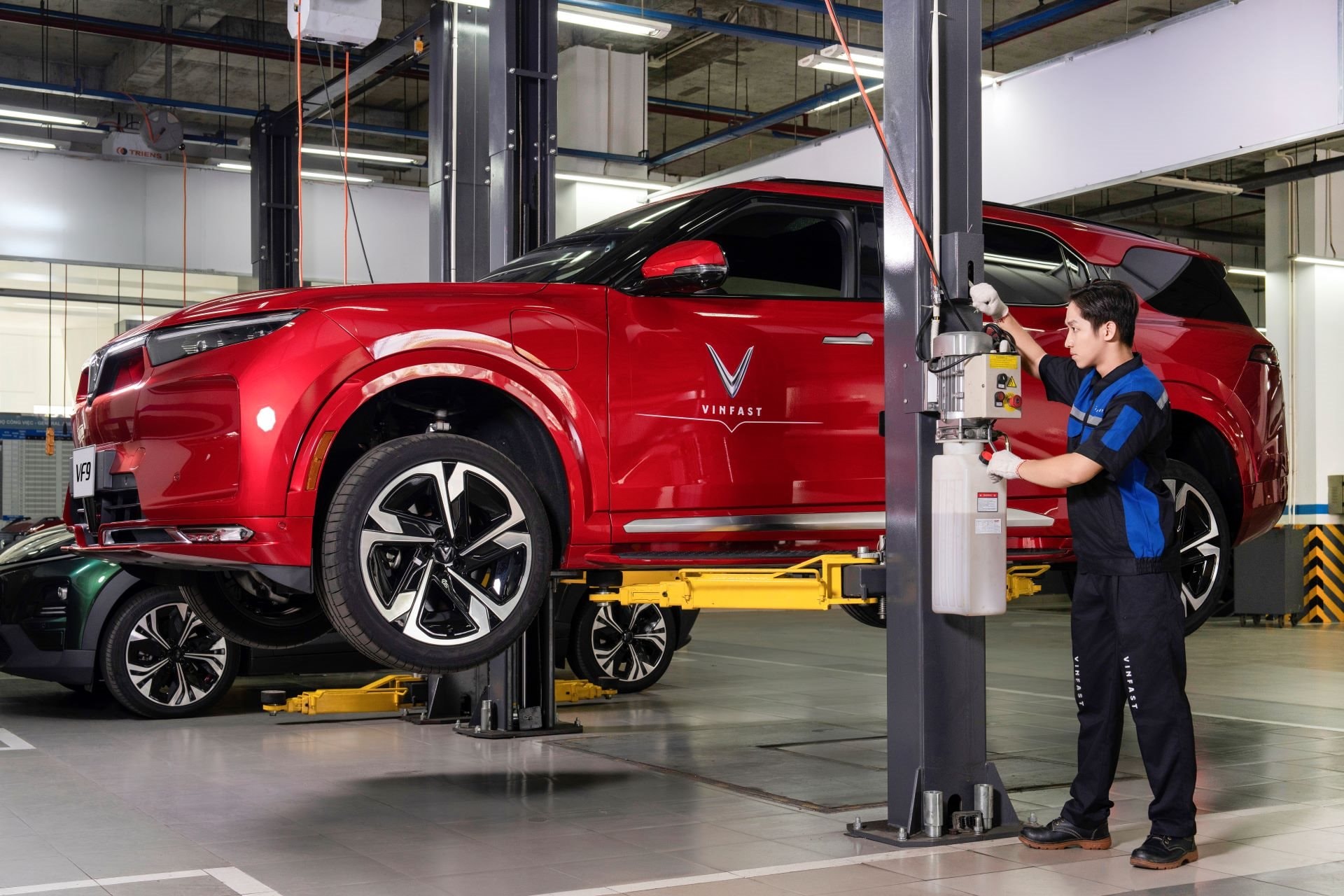 Chọn mua ô tô điện VinFast, người dùng “thắng lớn” nhờ chi phí bảo dưỡng rẻ bất ngờ