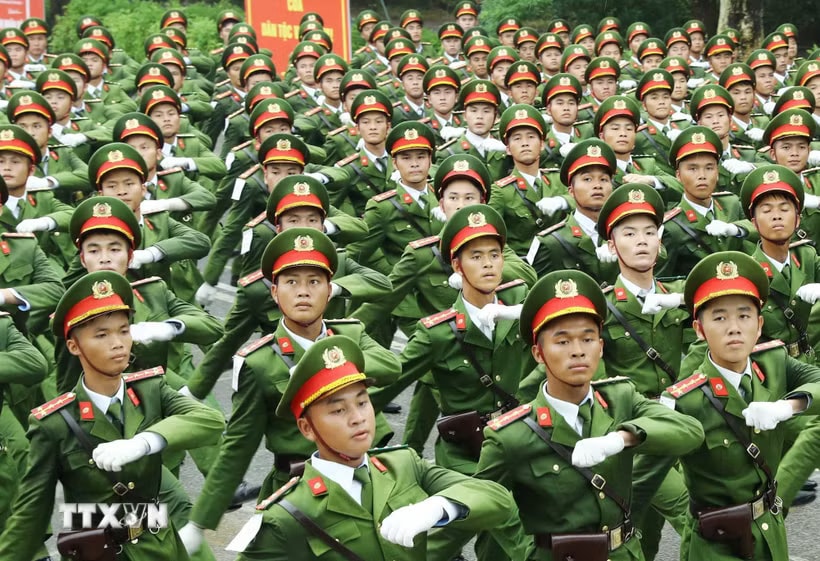 Khối diễu binh của Công an nhân dân. (Nguồn: TTXVN)