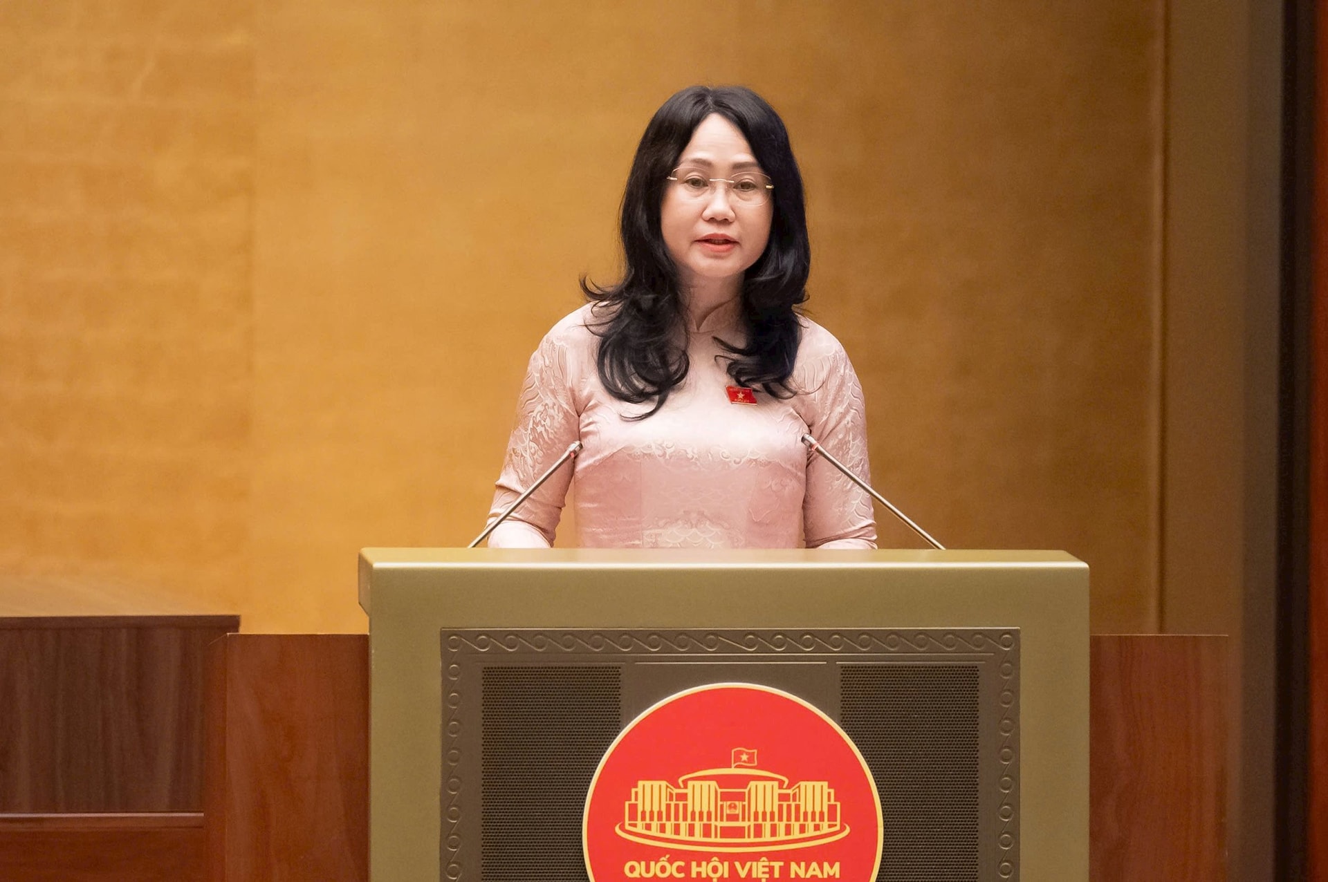 lam-thi-phuong-thanh.jpg