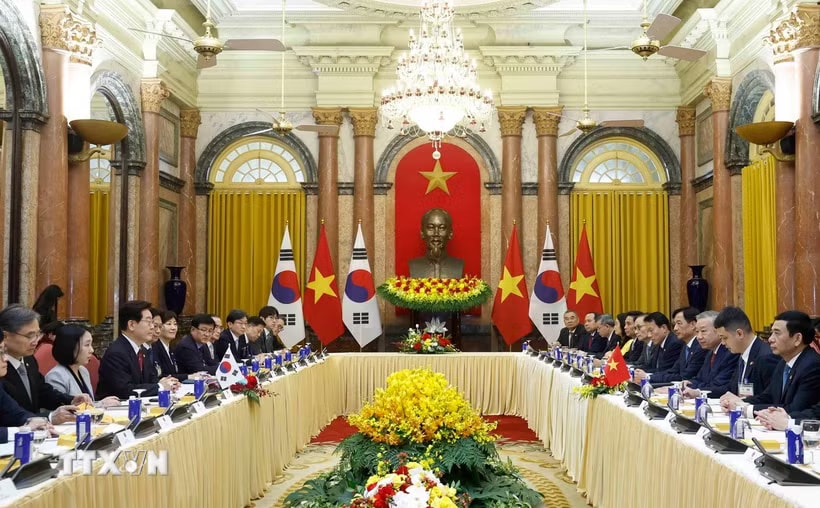 Tổng Bí thư, Chủ tịch nước Tô Lâm hội đàm với Tổng thống Hàn Quốc Lee Jae Myung. (Ảnh: Thống Nhất/TTXVN)