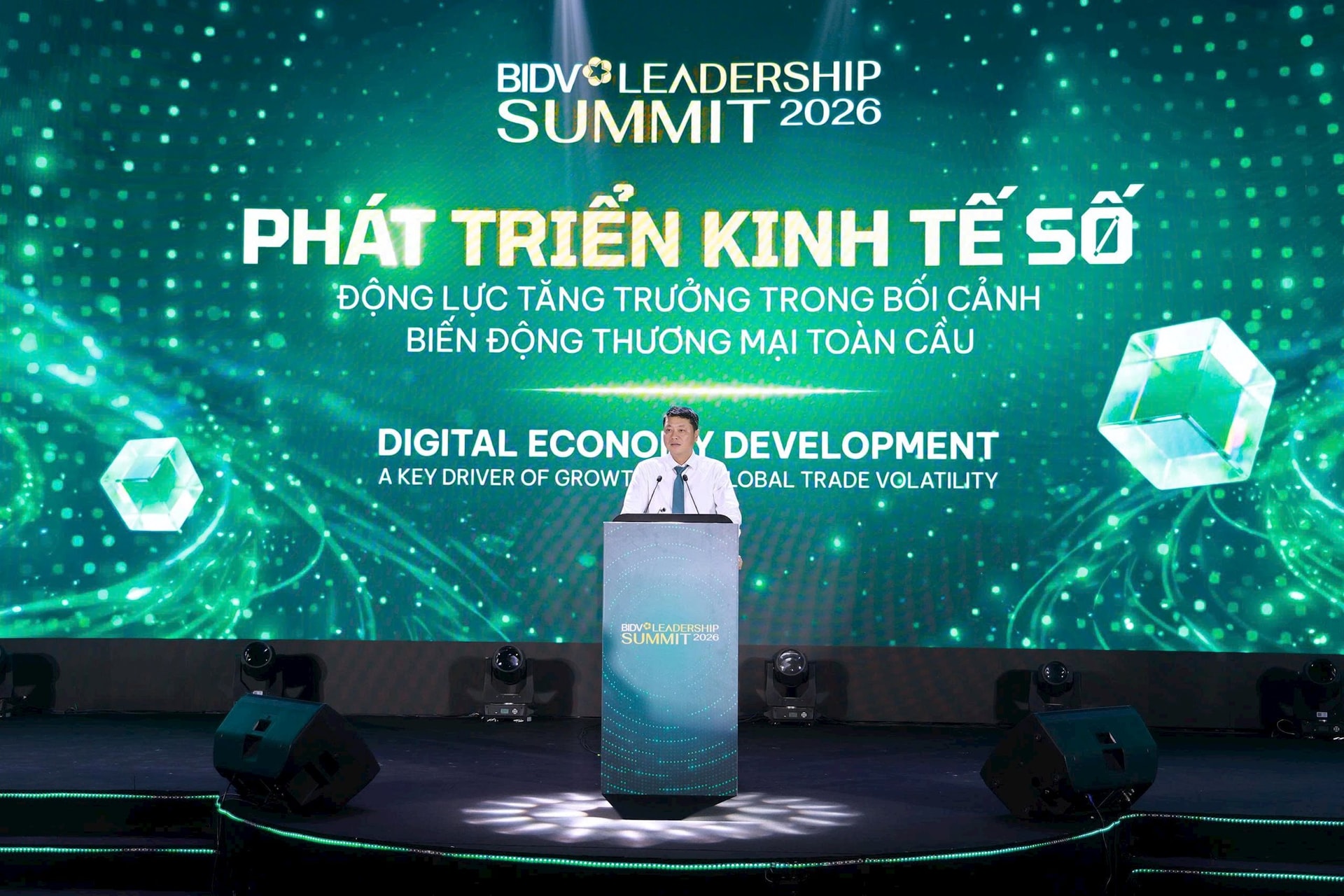 anh-3-ong-le-ngoc-lam-tong-giam-doc-bidv-phat-bieu-tai-su-kien.jpg