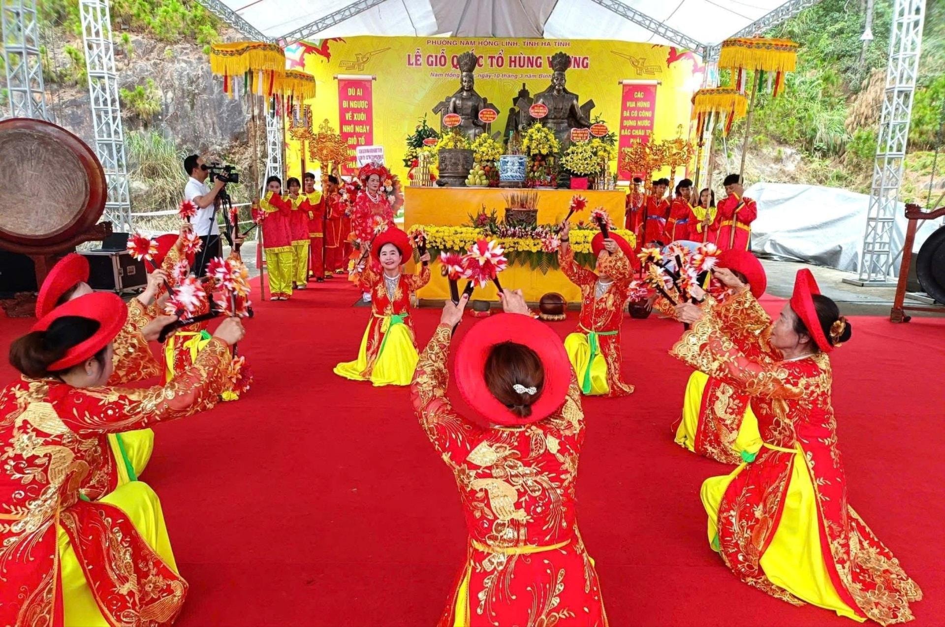 Trang trọng Lễ giỗ Quốc Tổ Hùng Vương tại Hà Tĩnh